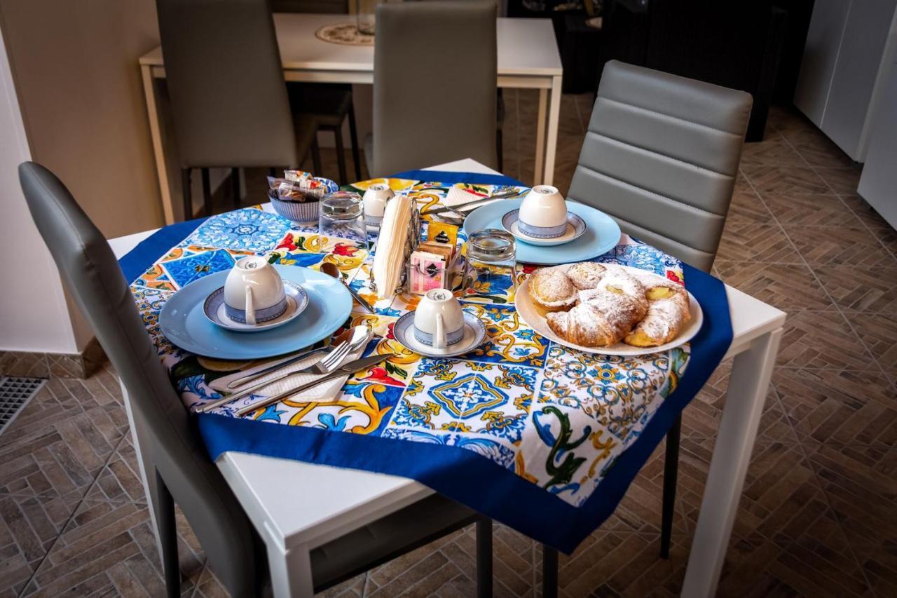 ラーカレ Le Colonne Bed & Breakfast エクステリア 写真