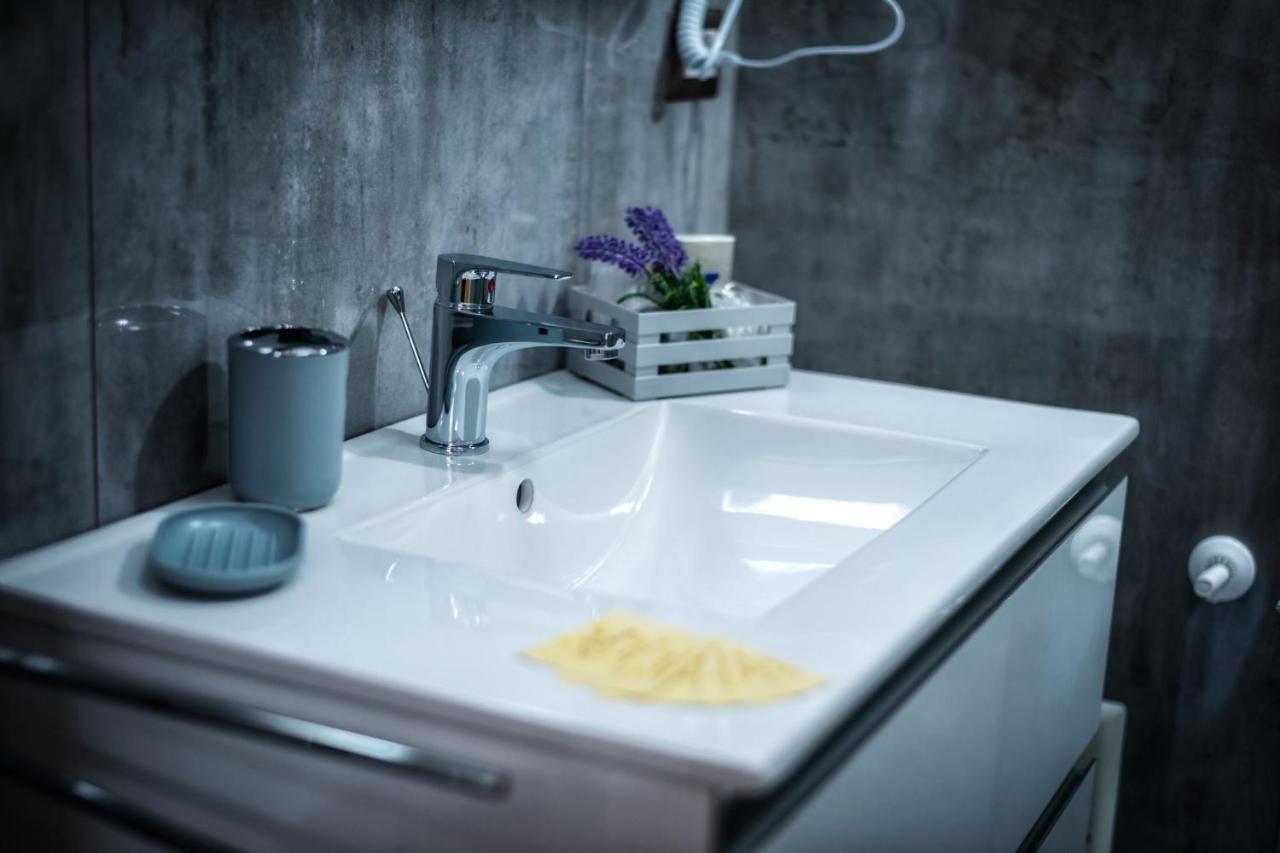 ラーカレ Le Colonne Bed & Breakfast エクステリア 写真